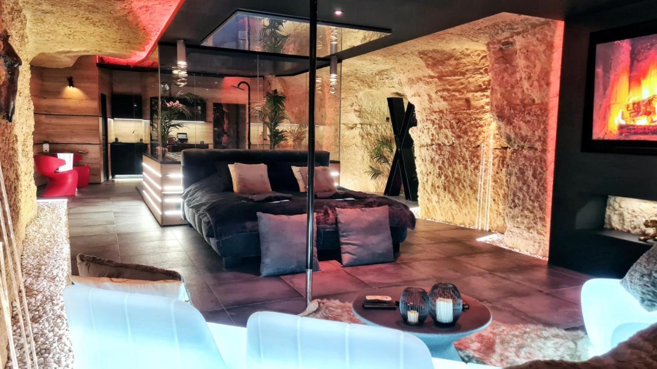 Omira - Nuits D'Exception & Spa Tours Exterior photo